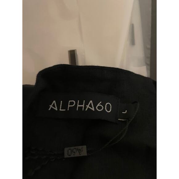 Alpha 60 Womens Crop Top Size Large Black Linen Cold Shoulder Sleeve Avant Garde - Picture 4 of 8